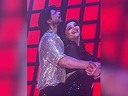 IIFA 2025: Shah Rukh Khan And Madhuri Dixit Re-Create <i>Dil To Pagal Hai</i> Magic On Stage IIFA 2025: Shah Rukh Khan And Madhuri Dixit Re-Create <i>Dil To Pagal Hai</i> Magic On Stage