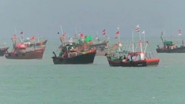 Boat Accident : गुजरातमधील निराली बोटीचा अपघात, पालघरमधील 4 मच्छिमार खलाशांचा दुर्देवी मृत्यू