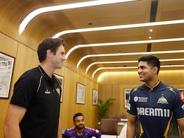 IPL 2025: रात के मैचों में अब दूसरी पारी में टीमों को 2 गेंदों के इस्तेमाल की इजाजत, दिखेंगे 4 बड़े असर IPL 2025: रात के मैचों में अब दूसरी पारी में टीमों को 2 गेंदों के इस्तेमाल की इजाजत, दिखेंगे 4 बड़े असर