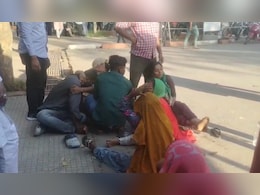 मातम में बदलीं ईद की खुशियां, पिकनिक मनाकर लौट रहे युवक ट्रक की चपेट में आए, चार की मौत