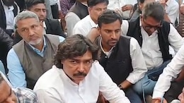 Rajasthan: 25 लाख रुपये, परिवार के एक लोग को नौकरी... अजमेर में अधिवक्ता की हत्या पर झुका प्रशासन; वकीलों का आंदोलन समाप्त