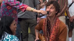 Video Of Shawn Mendes Singing <i>Senorita</i> On Mumbai Streets Is Crazy Viral