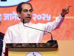 Saamana Editorial : "सिंदूरही विकले गेले, तिरंग्याचा सौदाच झाला", भाजपच्या तिरंगा यात्रेवर 'सामना'तून घणाघात Saamana Editorial : "सिंदूरही विकले गेले, तिरंग्याचा सौदाच झाला", भाजपच्या तिरंगा यात्रेवर 'सामना'तून घणाघात