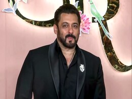 सलमान खान के पास है Y+ सिक्योरिटी, जानें क्यों इसमें सेंध लगाना नामुमकिन सलमान खान के पास है Y+ सिक्योरिटी, जानें क्यों इसमें सेंध लगाना नामुमकिन