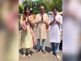 Rhea Chakraborty Visits Siddhivinayak Temple With Family After Clean Chit In Sushant Singh Rajput Case Rhea Chakraborty Visits Siddhivinayak Temple With Family After Clean Chit In Sushant Singh Rajput Case