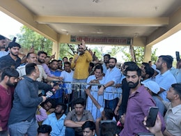 तेजाजी की मूर्ति खंडित करने पर हंगामा, हनुमान बेनीवाल ने आरोपी के नार्को टेस्ट की मांग की