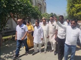 Fake Encounter: कांग्रेस कार्यकर्ता उतरे सड़कों पर, बैगा आदिवासी के फर्जी एनकाउंटर पर जताया विरोध