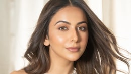 Rakul Preet Serves "Caramel Crunch" Makeup Look At The Lakme Fashion Week 2025