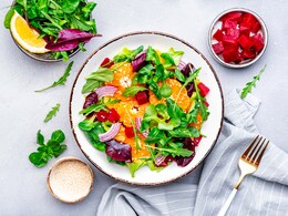 Want A Summer Glow? This 10-Minute Spinach-Orange Salad Is All You Need Want A Summer Glow? This 10-Minute Spinach-Orange Salad Is All You Need