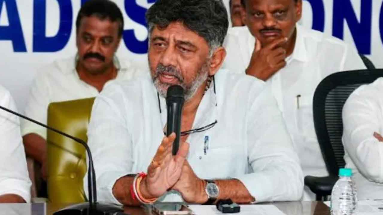 "Bengaluru MLAs Blackmailing Us": DK Shivakumar On Garbage Crisis