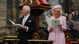 Ahmedabad Plane Crash: British Royal Family To Wear Black Bands During King Charles Birthday Parade