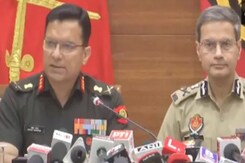 Army Calls For Fair, Transparent Probe Into Colonel's Assault Incident In Punjab Army Calls For Fair, Transparent Probe Into Colonel's Assault Incident In Punjab