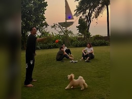 Twinkle Khanna's Fam-Jam With Husband Akshay Kumar, Mother Dimple Kapadia. See Pic Twinkle Khanna's Fam-Jam With Husband Akshay Kumar, Mother Dimple Kapadia. See Pic