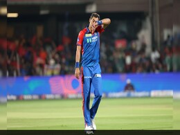6,4,4,4n,6,1,4... मिचेल स्टार्क की हुई जबरदस्त कुटाई, एक ओवर में पड़े 30 रन, करियर में पहली बार हुआ ऐसा 6,4,4,4n,6,1,4... मिचेल स्टार्क की हुई जबरदस्त कुटाई, एक ओवर में पड़े 30 रन, करियर में पहली बार हुआ ऐसा