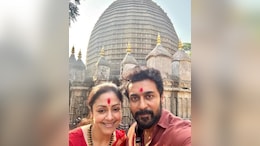 Jyotika And Suriya Offer Prayers At <i>Shakti Peethas</i> Of Kolhapur. See Pics