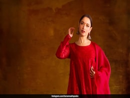 Tamannaah Bhatia Dresses Up In The Colour Of <i>Shakti</i> For <i>Odela 2</i> Tour Tamannaah Bhatia Dresses Up In The Colour Of <i>Shakti</i> For <i>Odela 2</i> Tour