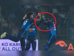 उबैद शाह  ने PSL में अपने साथी खिलाड़ी को मार दिया मुक्का, सोशल मीडिया पर वायरल Video उबैद शाह  ने PSL में अपने साथी खिलाड़ी को मार दिया मुक्का, सोशल मीडिया पर वायरल Video