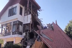 10 Terrorists' Homes In Kashmir Razed Amid Crackdown After Pahalgam Attack 10 Terrorists' Homes In Kashmir Razed Amid Crackdown After Pahalgam Attack