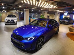 BMW India Unveils Future-Ready Retail.NEXT Showroom In Delhi NCR
