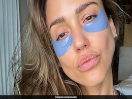 Jessica Alba Swears By Her Natural Glam And Eye Patches To Beat The Midweek Blues Jessica Alba Swears By Her Natural Glam And Eye Patches To Beat The Midweek Blues