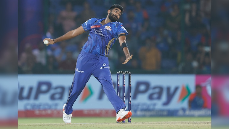 MI vs SRH: जसप्रीत बुमराह ने रचा इतिहास, ये कारनामा करने वाले सबसे तेज भारतीय गेंदबाज बने