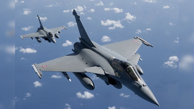 सैंकड़ा भर राफेल के बाद भी पांचवीं पीढ़ी का विमान क्यों है जरूरी!