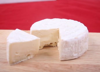 Food Safety Officials Confiscate 595 Kilos Of Substandard Food In Lucknow