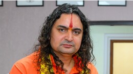 Jaipur Accident: सड़क पर गिरे पड़े थे पति-पत्नी, बालमुकुंद आचार्य ने काफिला रुकवाया, अपनी गाड़ी से घायलों को पहुंचाया अस्पताल