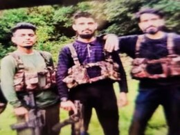 J&K Pahalgam Attack : अखेर गुन्हेगारांची ओळख पटली,  26 जणांना न्याय मिळणार; दहशतवाद्यांचे फोटो आले समोर J&K Pahalgam Attack : अखेर गुन्हेगारांची ओळख पटली,  26 जणांना न्याय मिळणार; दहशतवाद्यांचे फोटो आले समोर