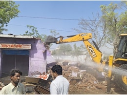 Rajasthan: भरतपुर में बुलडोजर एक्शन, 5 JCB से 70 दुकानों को तोड़ा, BDA कमिश्नर ने बताया कारण