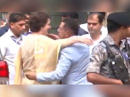 Priyanka Gandhi Drops Off Robert Vadra On Day 2 At Probe Agency ED Office