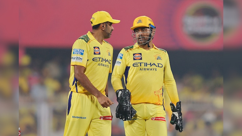 MS Dhoni का आज चेपॉक में लेंगे संन्यास? अश्विन के क्रिप्टिक पोस्ट ने बढ़ाई फैंस के दिल की धड़कनें