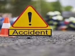 Jaipur: तेज रफ्तार ट्रेलर ने ली पत्नी की जान, पति घायल; ग्रामीणों का फूटा गुस्सा, सड़क जाम Jaipur: तेज रफ्तार ट्रेलर ने ली पत्नी की जान, पति घायल; ग्रामीणों का फूटा गुस्सा, सड़क जाम