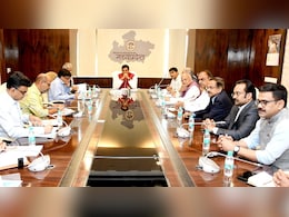 ग्वालियर में 350 एकड़ पर बनेगा टेलीकॉम मैन्युफैक्चरिंग जोन, दूरसंचार में असीम संभावनाएं, आएगा बड़ा निवेश ग्वालियर में 350 एकड़ पर बनेगा टेलीकॉम मैन्युफैक्चरिंग जोन, दूरसंचार में असीम संभावनाएं, आएगा बड़ा निवेश