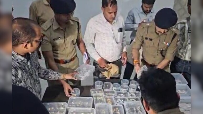 Indore Theft Case: इंदौर पुलिस ने चुराए गए 1.25 करोड़ के जेवरात किए बरामद, चार शातिर गिरफ्तार