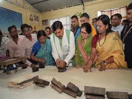 MP को आत्मनिर्भर बना रहे स्व सहायता समूह, CM मोहन यादव ने लाडली बहना से लेकर महिला आरक्षण तक ये कहा MP को आत्मनिर्भर बना रहे स्व सहायता समूह, CM मोहन यादव ने लाडली बहना से लेकर महिला आरक्षण तक ये कहा