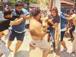 Pune Video : 'हॉर्न का वाजवला?' पुण्यात भररस्त्यात तुफान राडा; कपडे काढून चालकाला धू धू धुतलं