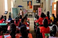 Hindi Mandatory 3rd Language For Maharashtra Primary Classes, Opposition Hits Back Hindi Mandatory 3rd Language For Maharashtra Primary Classes, Opposition Hits Back