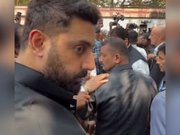 At Manoj Kumar's Funeral, Abhishek Bachchan Gets Upset With The Paparazzi At Manoj Kumar's Funeral, Abhishek Bachchan Gets Upset With The Paparazzi