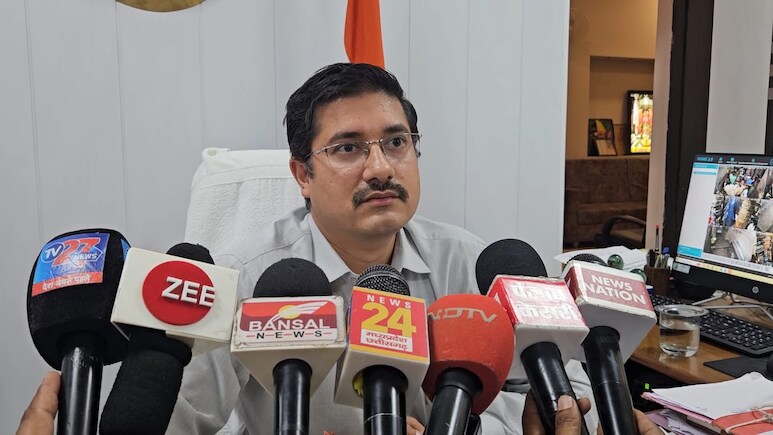 Motivation to Collector: स्मार्ट टीवी के माध्यम से शिक्षा के लिए किया था नवाचार, कलेक्टर ऋषव गुप्ता को एमपी सरकार से मिलेगा पुरस्कार