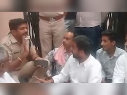 Rajasthan: "कौन है तू? मैं डिप्टी एसपी हूं, क्या है तेरी जिम्मेदारी?" थाने के सामने कांग्रेस विधायक और DSP में तू-तू मैं-मैं  Rajasthan: "कौन है तू? मैं डिप्टी एसपी हूं, क्या है तेरी जिम्मेदारी?" थाने के सामने कांग्रेस विधायक और DSP में तू-तू मैं-मैं