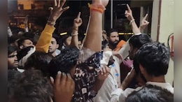 हनुमान जयंती की शोभा यात्रा पर पथराव, बिगड़ा माहौल, पुलिस ने 20 लोगों के खिलाफ दर्ज की FIR&nbsp;