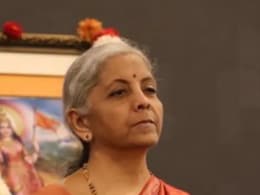 Nirmala Sitharaman Invites Global CEOs To Join India's Growth Story Nirmala Sitharaman Invites Global CEOs To Join India's Growth Story