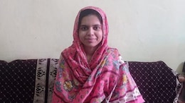 Auto Driver's Daughter To Be Maharashtra's First Muslim Woman IAS Officer