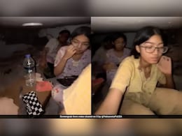 म्यामांर में भूकंप: मलबे में 15 घंटे यूं फंसी रही 3 जिंदगियां, वीडियो में दिखा जिंदा रहने का संघर्ष  म्यामांर में भूकंप: मलबे में 15 घंटे यूं फंसी रही 3 जिंदगियां, वीडियो में दिखा जिंदा रहने का संघर्ष
