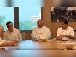 संविधान बचाओ रैली… नेशनल हेराल्ड मामले पर संसद से सड़क तक लड़ाई लड़ने की तैयारी में कांग्रेस