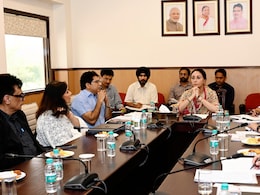 शेखावाटी की हवेलियों का होगा संरक्षण, रामगढ़ बनेगा मॉडल; उपमुख्यमंत्री दिया कुमारी ने ली अधिकारियों की बैठक  शेखावाटी की हवेलियों का होगा संरक्षण, रामगढ़ बनेगा मॉडल; उपमुख्यमंत्री दिया कुमारी ने ली अधिकारियों की बैठक