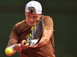 Holger Rune, Arthur Fils Reach Barcelona Open Quarter-Finals