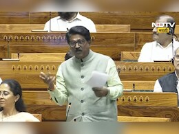 Waqf Bill: 'हिंदूच्या देवस्थान कमिटींमध्ये गैर हिंदू घुसवणार आहात का?' अरविंद सावंतांची जोरदार फटकेबाजी Waqf Bill: 'हिंदूच्या देवस्थान कमिटींमध्ये गैर हिंदू घुसवणार आहात का?' अरविंद सावंतांची जोरदार फटकेबाजी