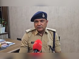 साइबर फ्रॉड और डिजिटल अरेस्ट के मामलों में आई कमी, इंदौर क्राइम ब्रांच ने कहा- रखें जीरो ट्रस्ट पॉलिसी साइबर फ्रॉड और डिजिटल अरेस्ट के मामलों में आई कमी, इंदौर क्राइम ब्रांच ने कहा- रखें जीरो ट्रस्ट पॉलिसी